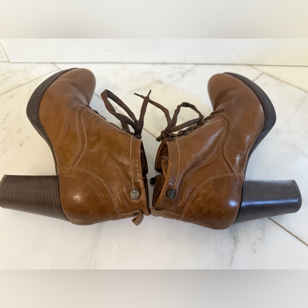Nero Giardini Italian Leather Brown Chunky Heel Ankle Boot euro 38 US 7.5-8 EUC - Picture 7 of 12